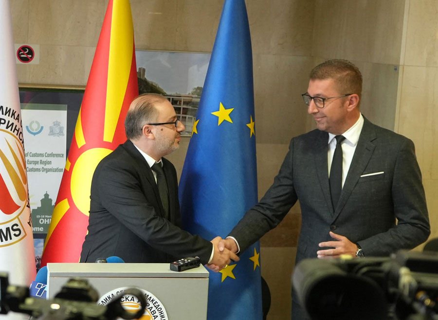 Николовски: „Во јули остваривме рекордни приходи наплатени во еден месец во историјата од постоењето на Царинската управа, за 16,6 проценти повисоки од истиот месец минатата година.“ | Извор: Царинска управа