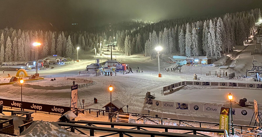 Ноќно скијање на Копаоник. | Извор: Kopaonik - infoKOP Ноќно скијање на Копаоник. | Извор: Kopaonik - infoKOP