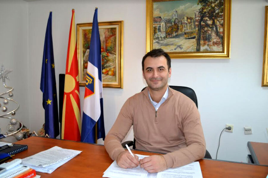 Стојкоски: „Нашата цел е да го менуваме Ѓорче Петров на подобро и да го подобриме животниот стандард на сите наши граѓани.“ | Извор: курир.мк Стојкоски: „Нашата цел е да го менуваме Ѓорче Петров на подобро и да го подобриме животниот стандард на сите наши граѓани.“ | Извор: курир.мк