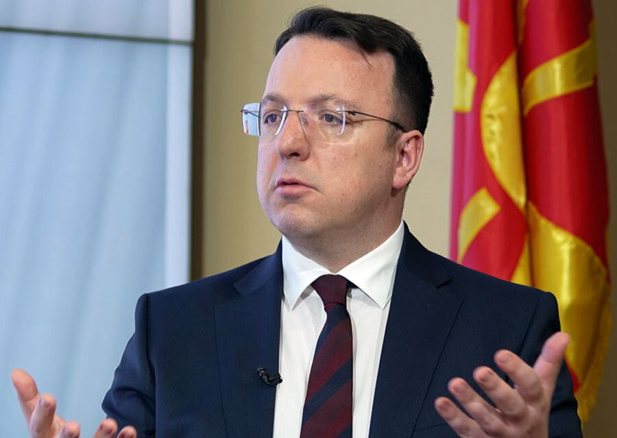 Александар Николоски, министер за транспорт. Александар Николоски, министер за транспорт.