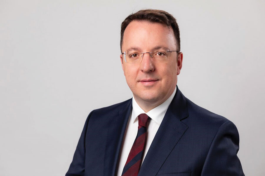 Николоски: „Имам потврда за деветта авиолинија. Мислам дека нашата дијаспора ќе биде многу среќна кога ќе ја слушне.“ Николоски: „Имам потврда за деветта авиолинија. Мислам дека нашата дијаспора ќе биде многу среќна кога ќе ја слушне.“