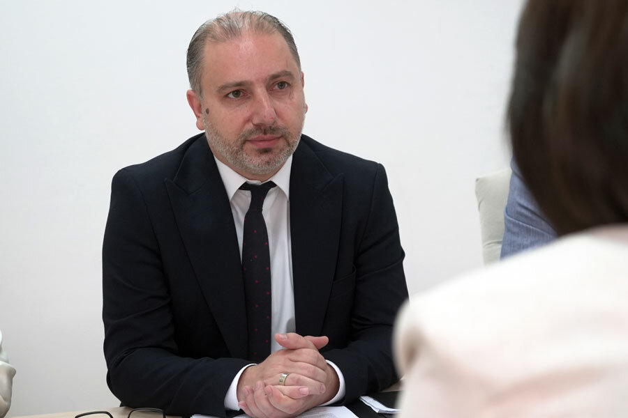 Николовски: „Економската трансформација бара заштита на финансиските интереси на државата и обезбедување стабилни приходи во Буџетот.“ | Извор: Царинска управа Николовски: „Економската трансформација бара заштита на финансиските интереси на државата и обезбедување стабилни приходи во Буџетот.“ | Извор: Царинска управа
