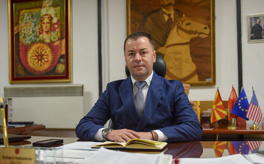Бобан Стефковски, градоначалник на Општина Гази Баба. Бобан Стефковски, градоначалник на Општина Гази Баба.