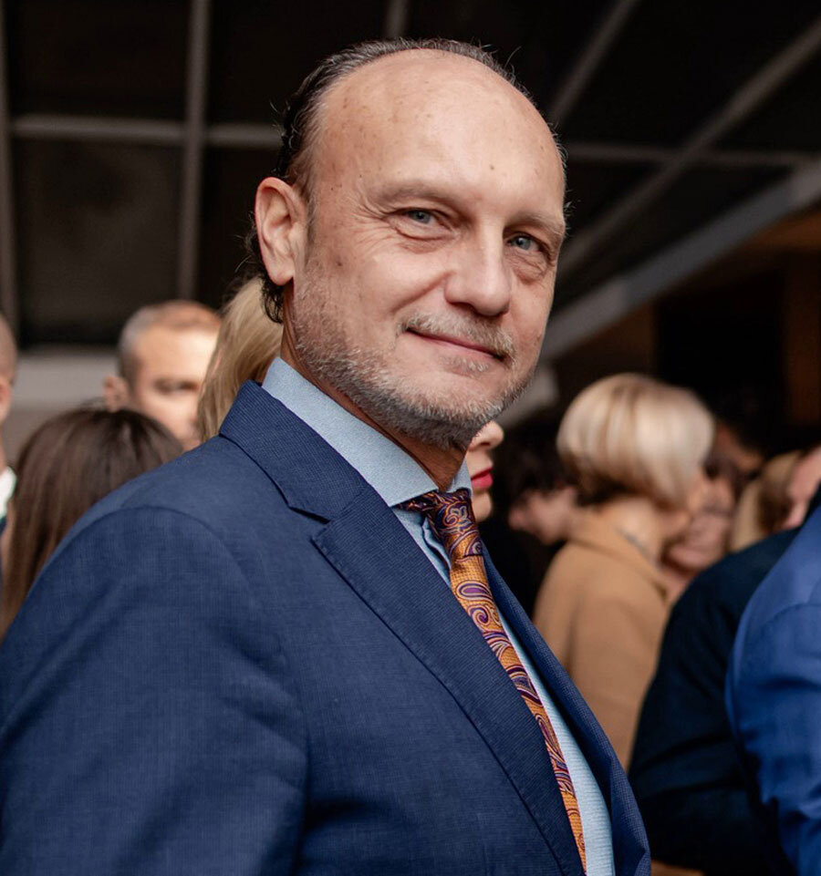 Бoмгартнер: „Еден од главните предизвици за ЕУ ќе биде да се реформира за да биде уште поефикасна и да се подготви да ги прими своите нови членки, како што е Македонија.” Бoмгартнер: „Еден од главните предизвици за ЕУ ќе биде да се реформира за да биде уште поефикасна и да се подготви да ги прими своите нови членки, како што е Македонија.”